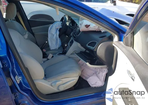 2013 Dodge Dart Sxt z USA, uszkodzony, nr VIN 1C3CDFBA0DD100662